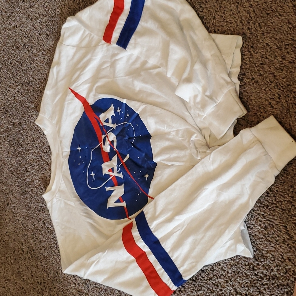 Junior nasa crop top